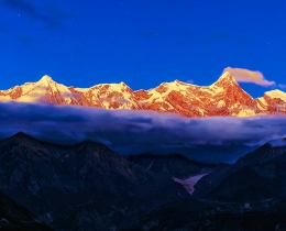 南迦巴瓦峰
